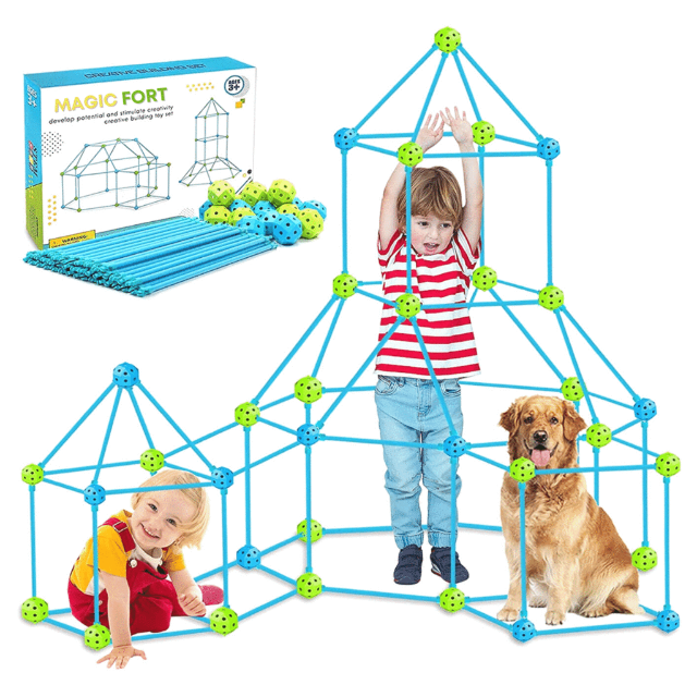 Construction Fort Building Kit Includes